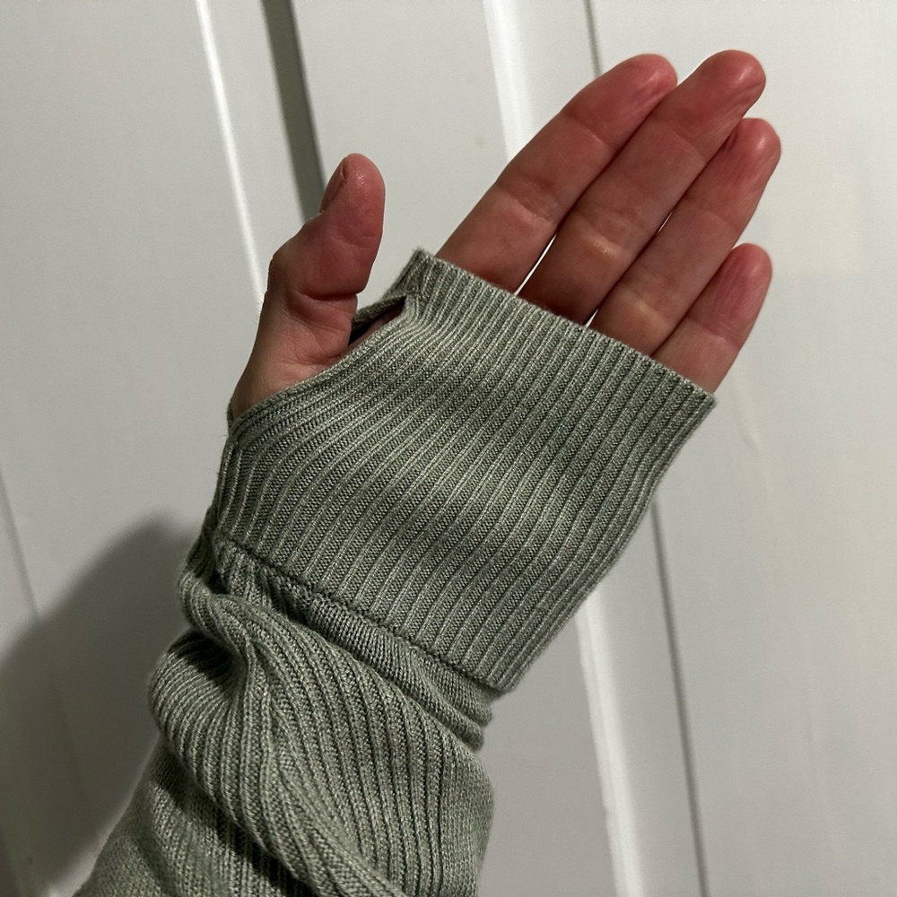 Lululemon Cashlu Knit Pullover - Picture 7 of 9